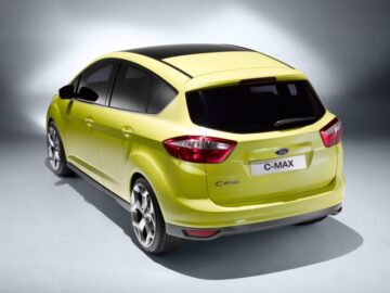 Слабкі місця та недоліки Ford C-max